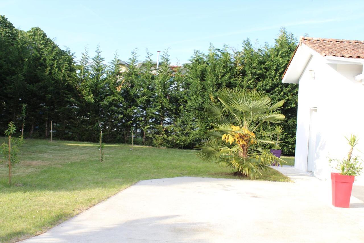 Les Tresors De Lizzie Coutras Exterior foto
